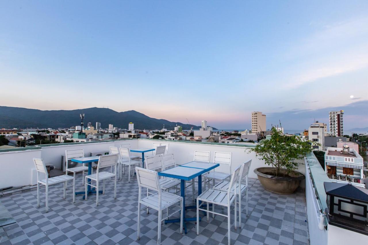 Seashine Apartment Da Nang Buitenkant foto